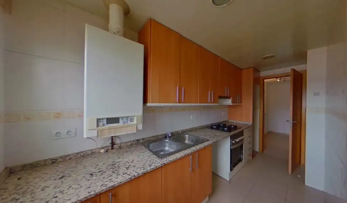 Cocina de Dúplex en venta en Torrelles de Foix con Terraza y Balcón