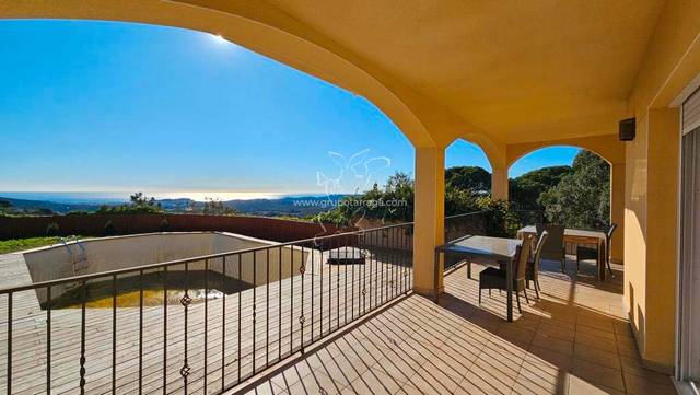 Casa-chalet en Venta en Lloret Verd - Els Pinars