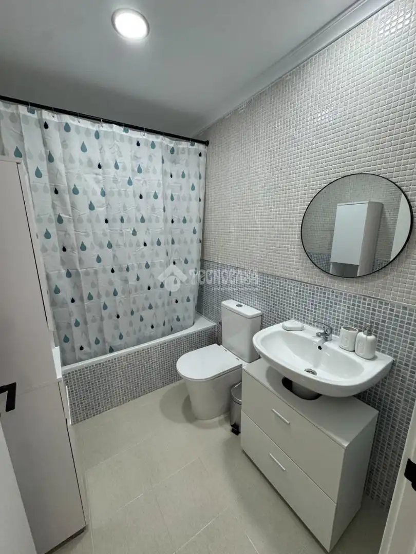 Bathroom of Flat for rent in Pelabravo  with Heating