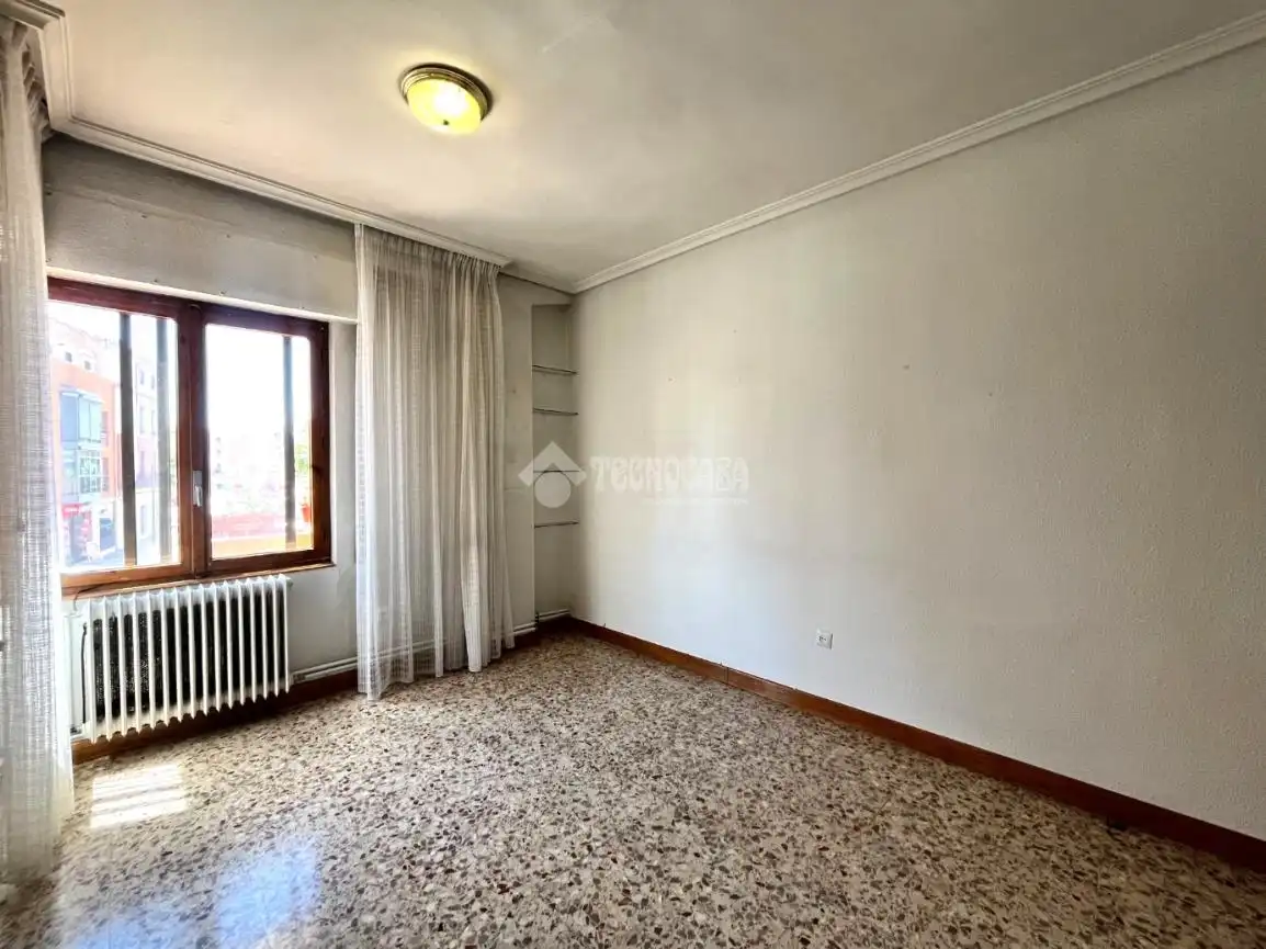 Habitación de Piso en venta en Medina del Campo con Calefacción