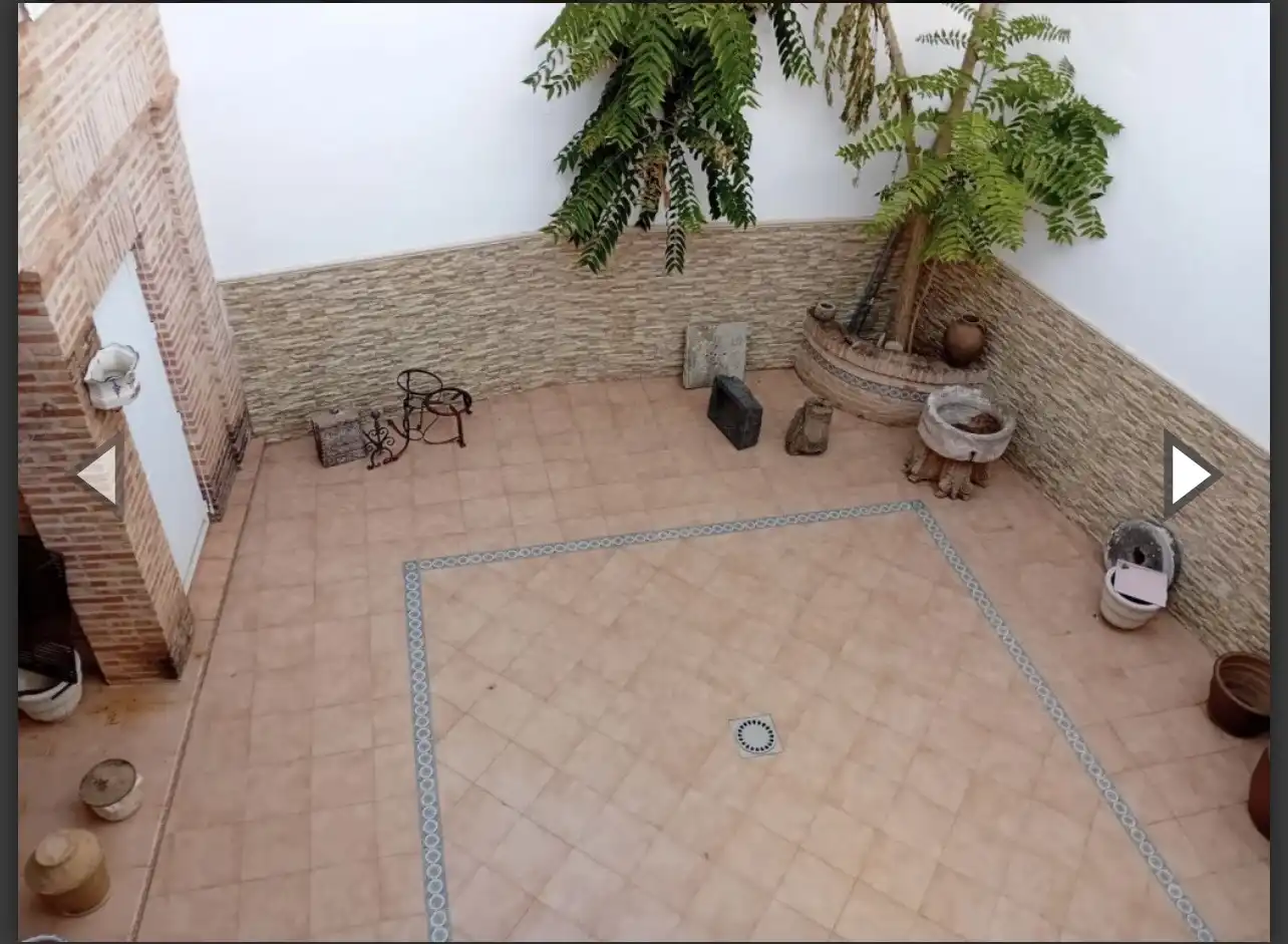 Terrace of Houses for sale in Almagro  with Air Conditioner, Heating and Furnished