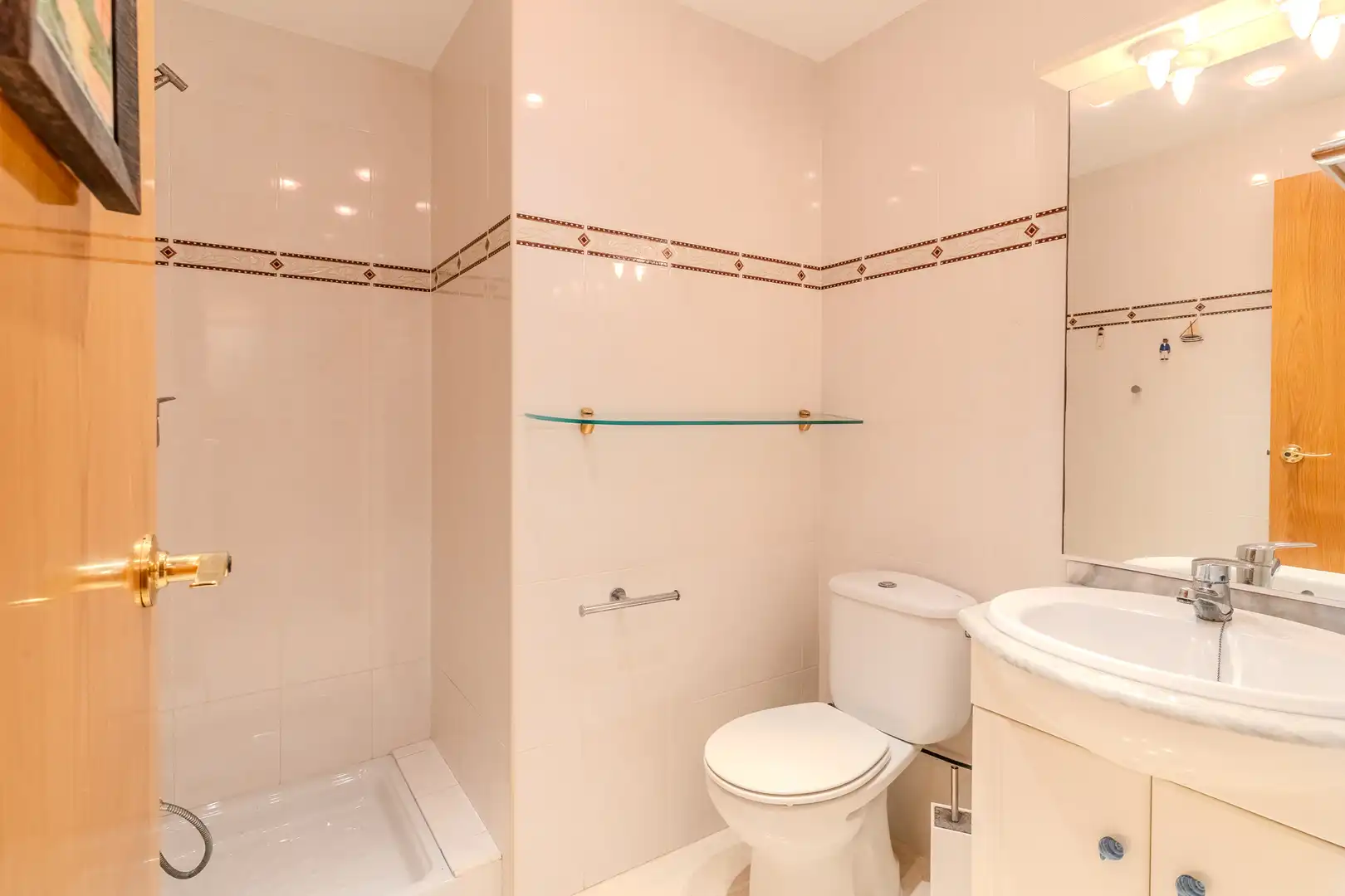 Baño de Dúplex en venta en L'Ampolla con Aire acondicionado, Calefacción y Terraza