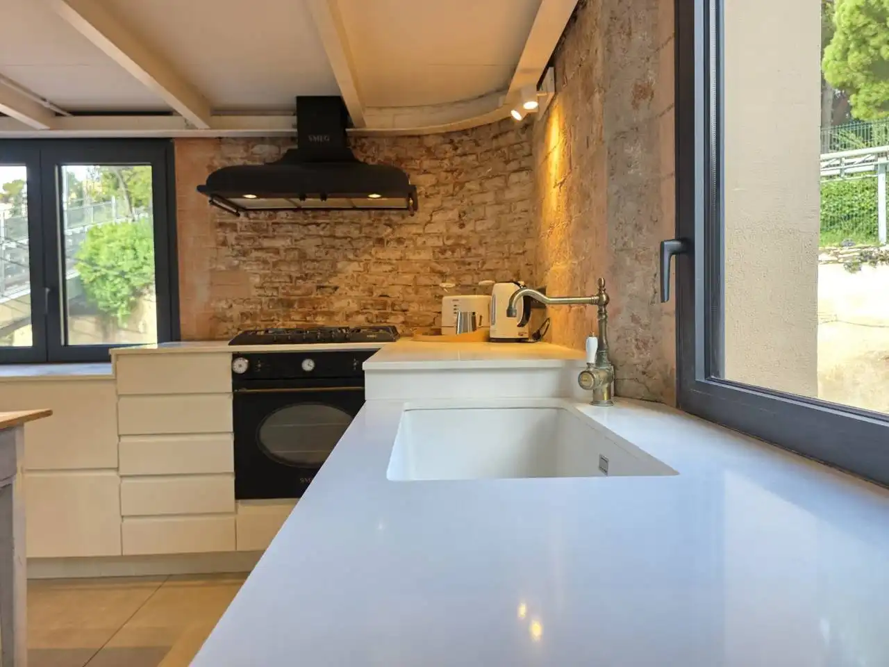 Cuina de Dúplex en venda en Barcelona amb Aire condicionat, Calefacció i Moblat