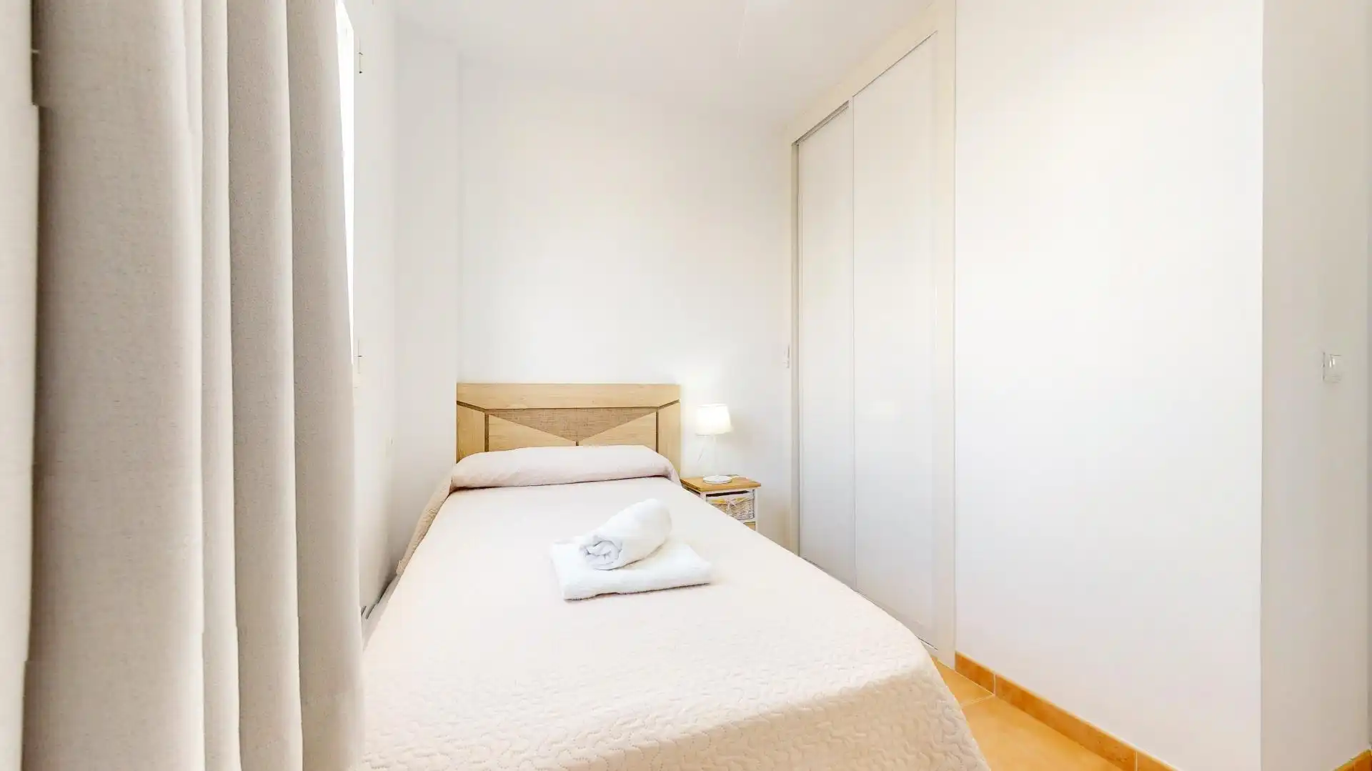 Habitación de Ático en venta en Mojácar con Aire acondicionado, Calefacción y Jardín privado
