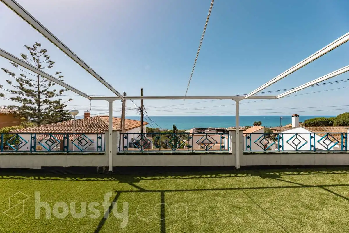 Casa o xalet en venda a Avinguda dels Llimoners, Canet de Mar