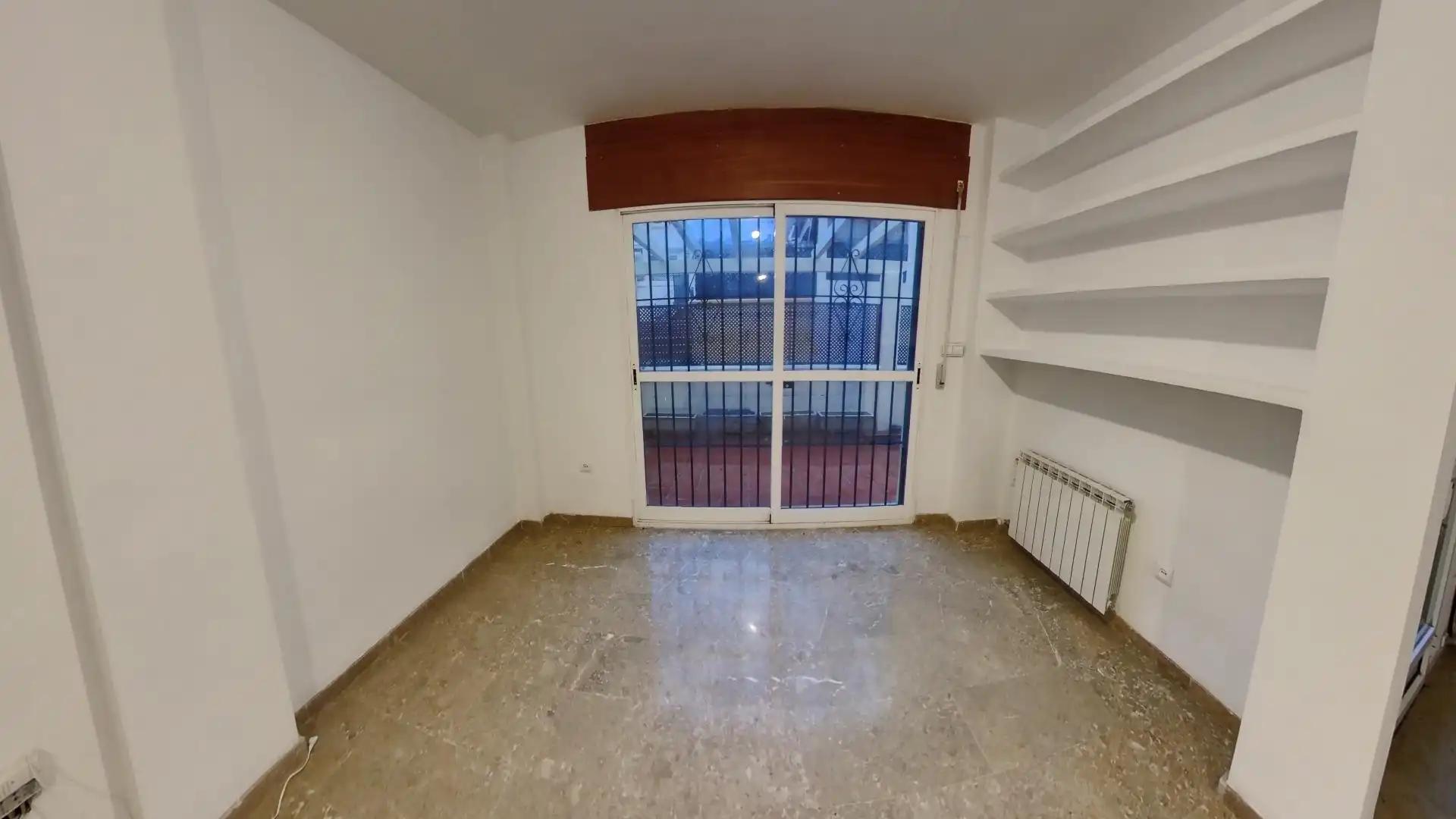 Casa adosada en venta en Huétor Vega con Calefacción, Jardín privado y Piscina