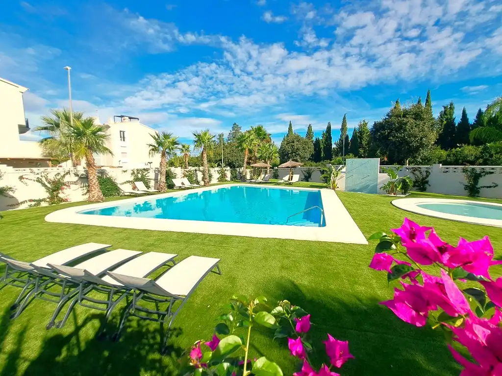 Jardín de Planta baja en venta en Dénia con Aire acondicionado, Calefacción y Jardín privado