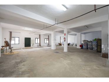 Local comercial en venda a Sant Lluís - S'Ullestrar - Torret