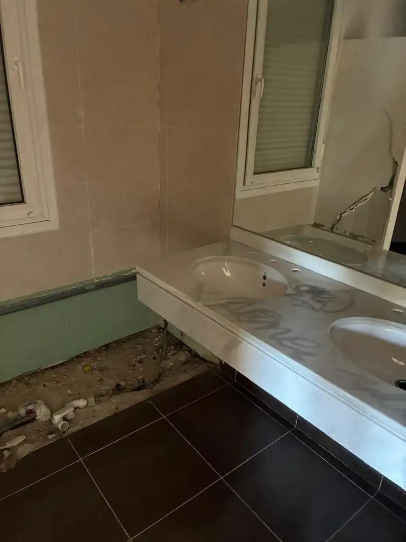 Baño de Casa o chalet en venta en Madrid con Jardín privado, Terraza y Piscina