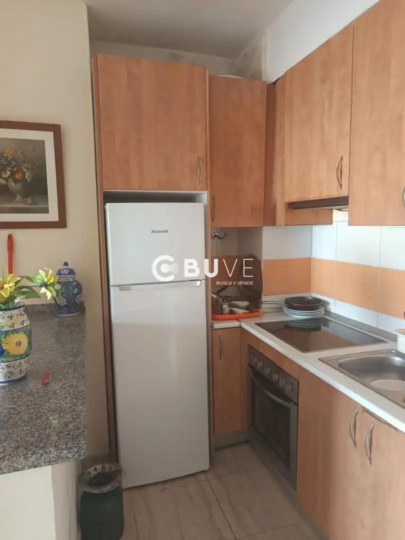 Cocina de Piso en venta en Población de Arroyo con Terraza, Piscina y Balcón