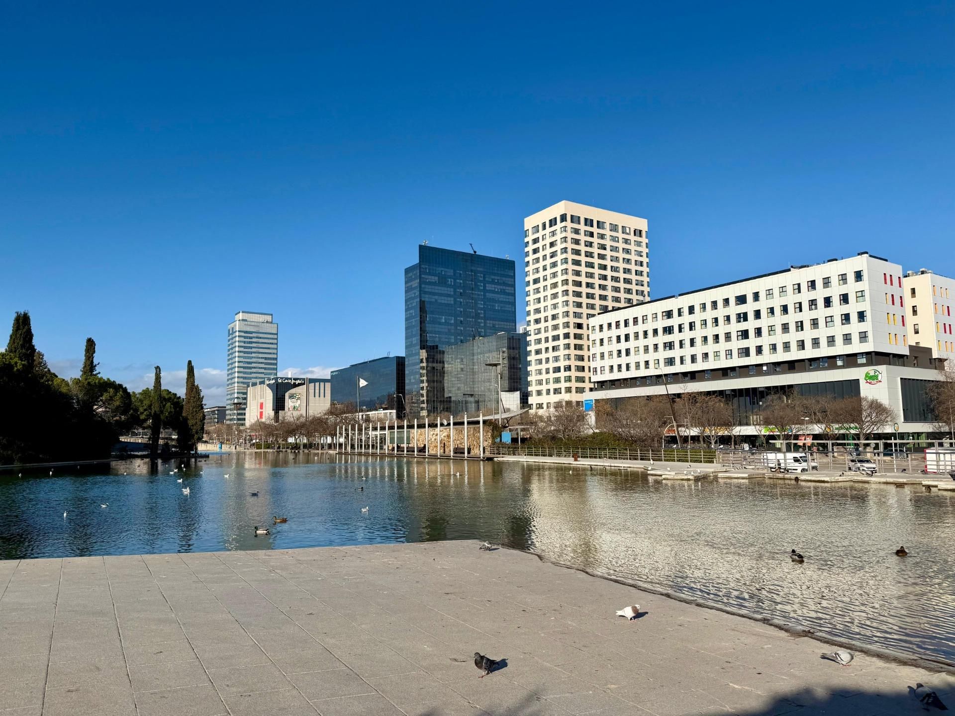 Exterior view of Flat for sale in Sabadell  with Air Conditioner