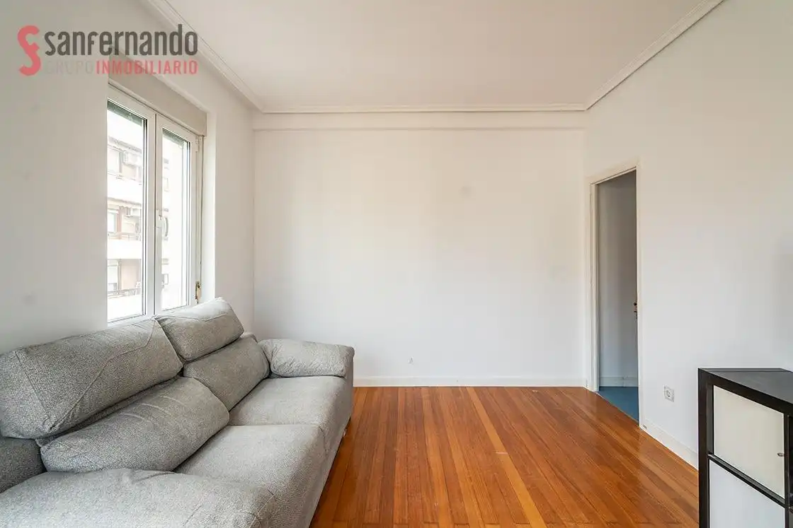 Sala de estar de Piso en venta en Torrelavega  con Balcón