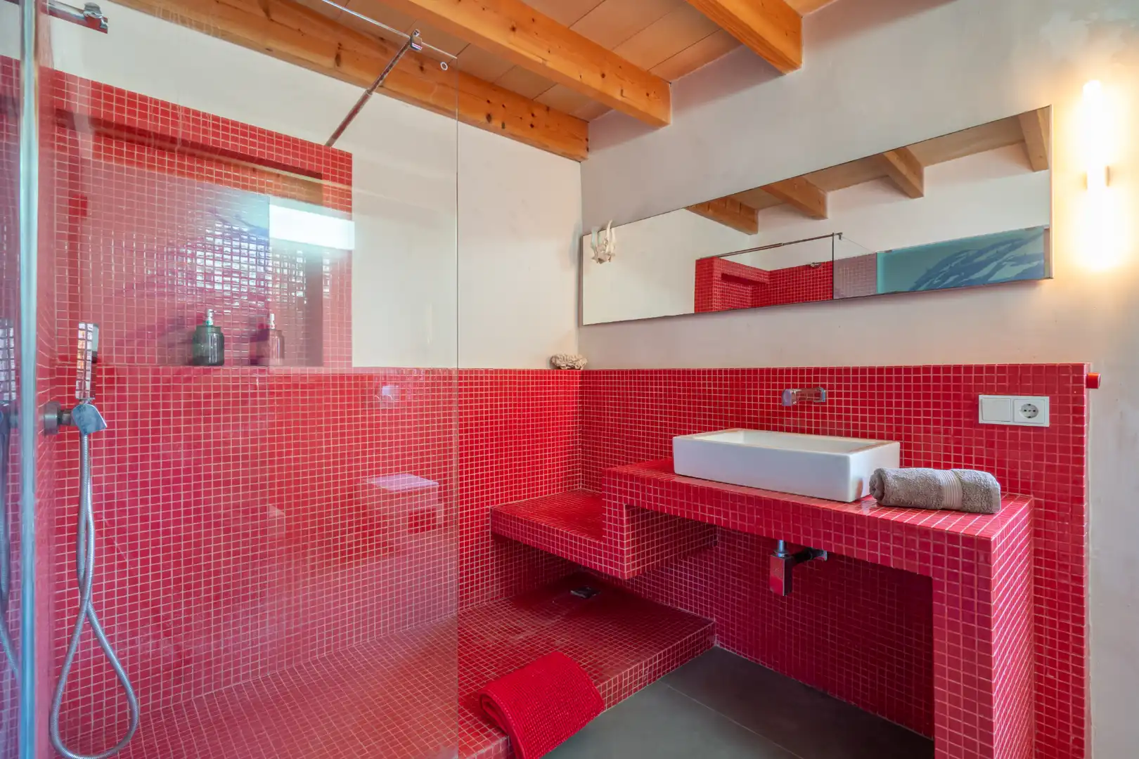 Badezimmer von Einfamilien-Reihenhaus zur Miete in Artà mit Klimaanlage, Heizung und Terrasse