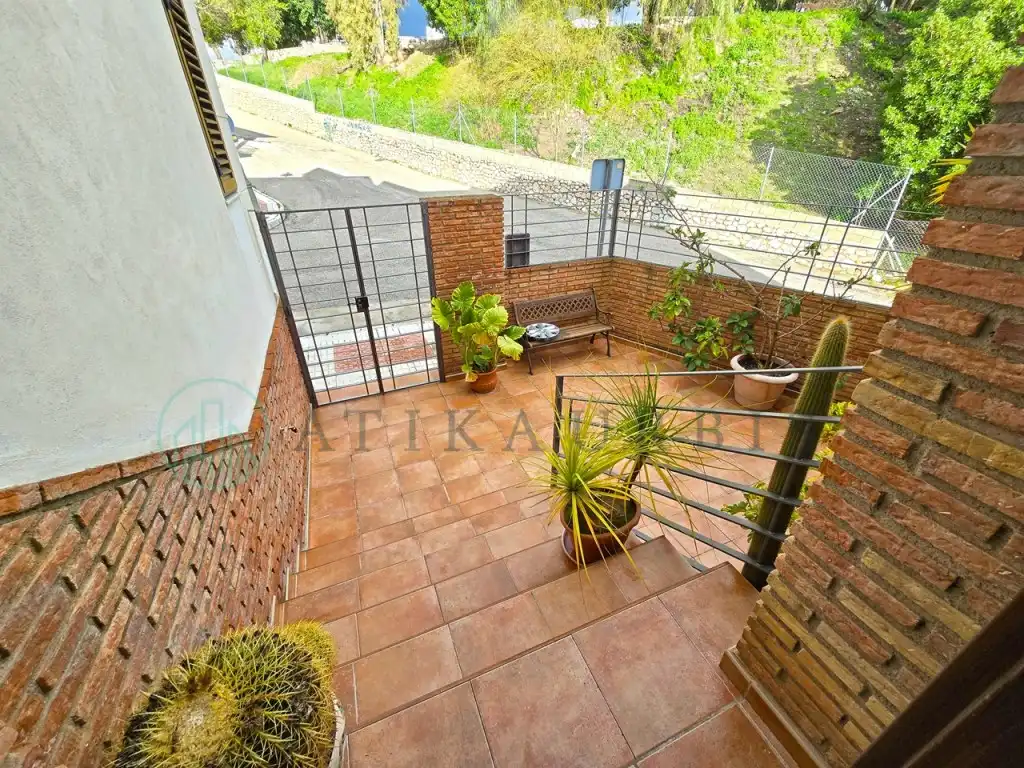 Terrassa de Casa adosada en venda en Colmenar amb Aire condicionat, Terrassa i Piscina