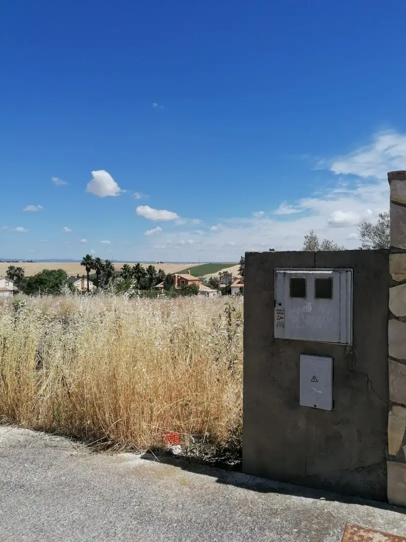 Terreny residencial en venda a La Carlota, imagen 4
