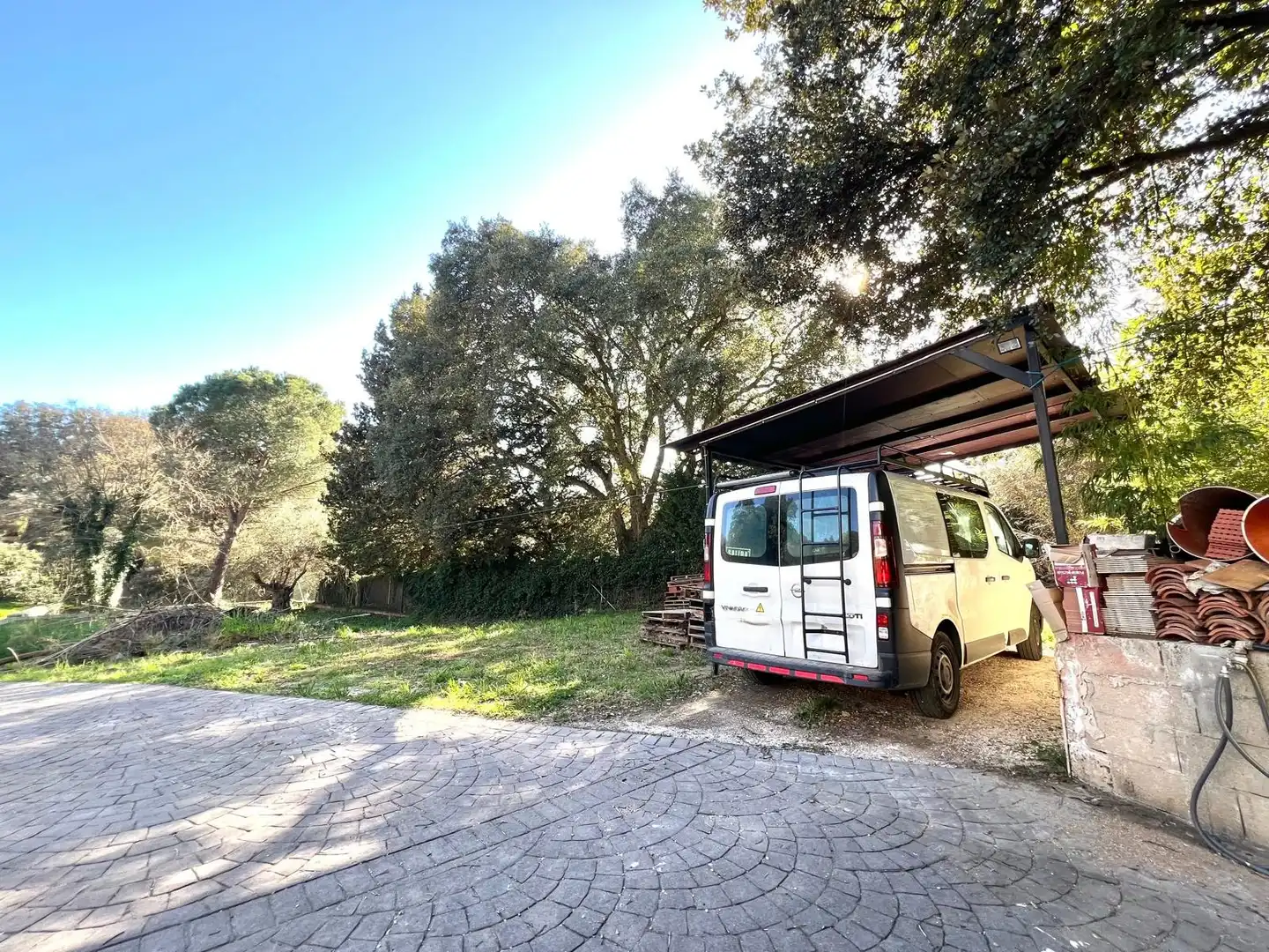Aparcament de Casa o xalet en venda en Sant Celoni amb Aire condicionat, Calefacció i Jardí privat