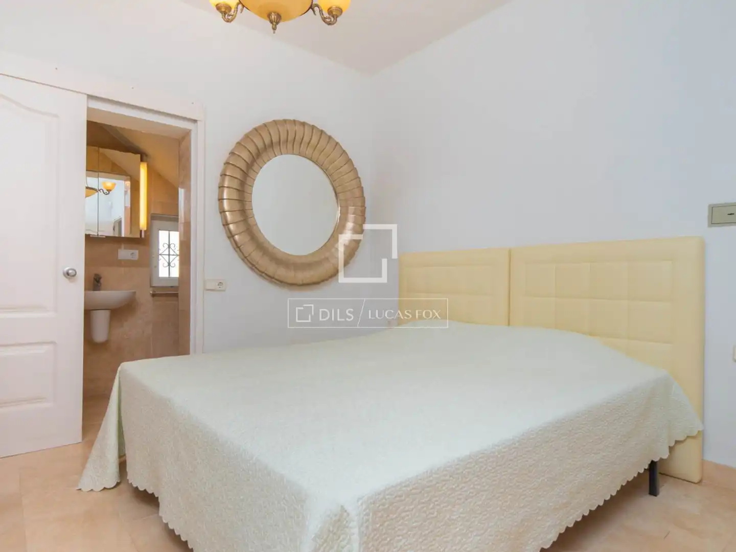 Schlafzimmer von Country house zum Verkauf in Sant Josep de sa Talaia mit Klimaanlage, Privatgarten und Terrasse