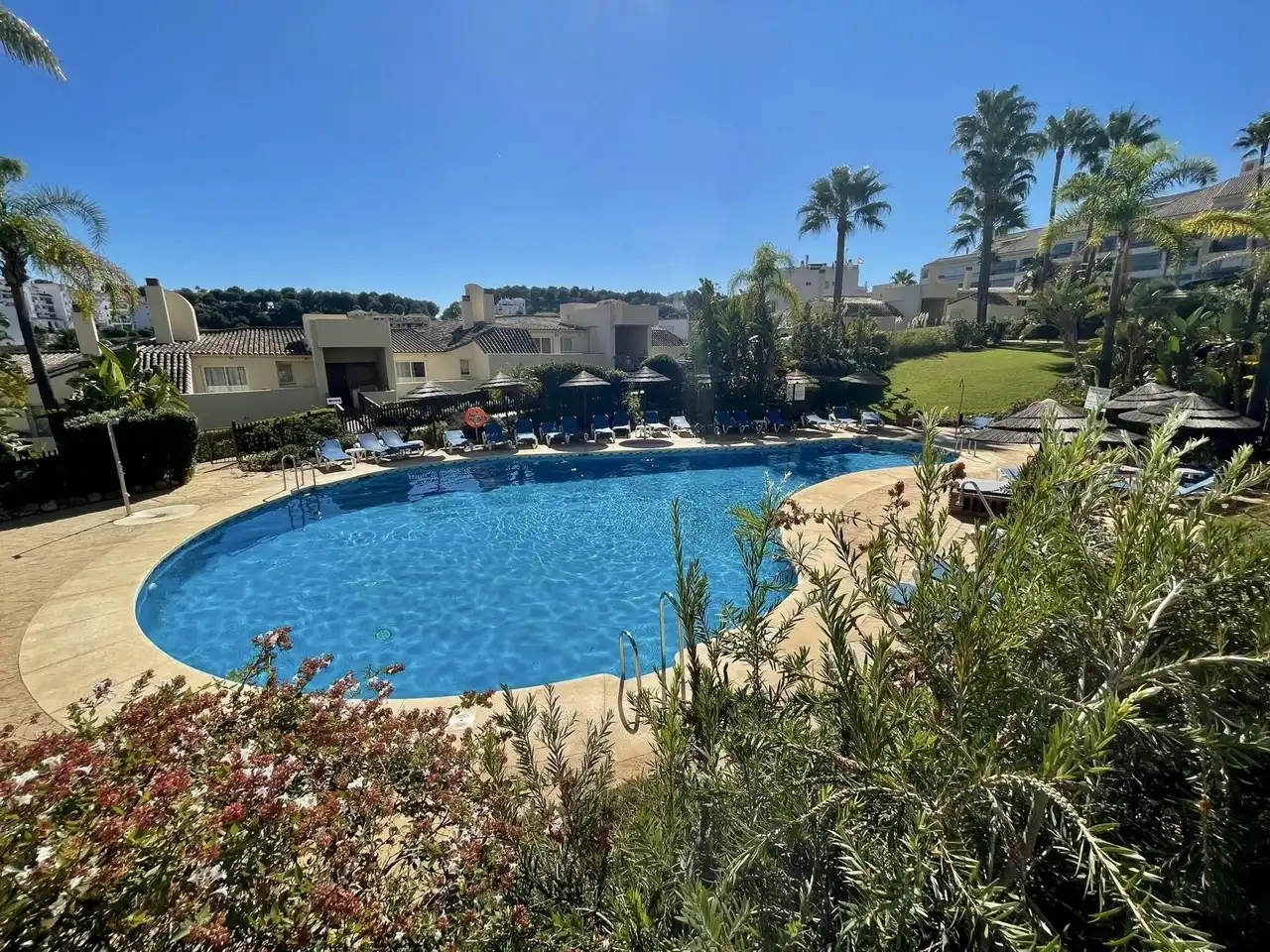Piscina de Apartamento en venta en Mijas con Aire acondicionado, Terraza y Piscina