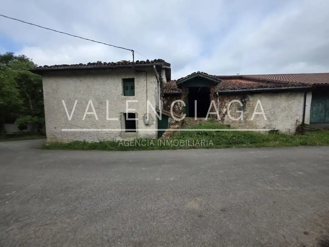 Exterior view of Houses for sale in Ataun