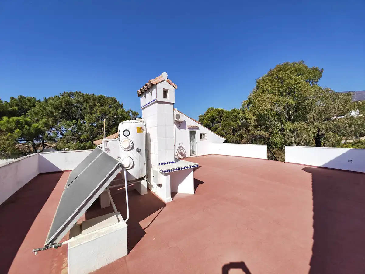 Jardí de Casa o xalet en venda en Estepona amb Aire condicionat, Jardí privat i Terrassa