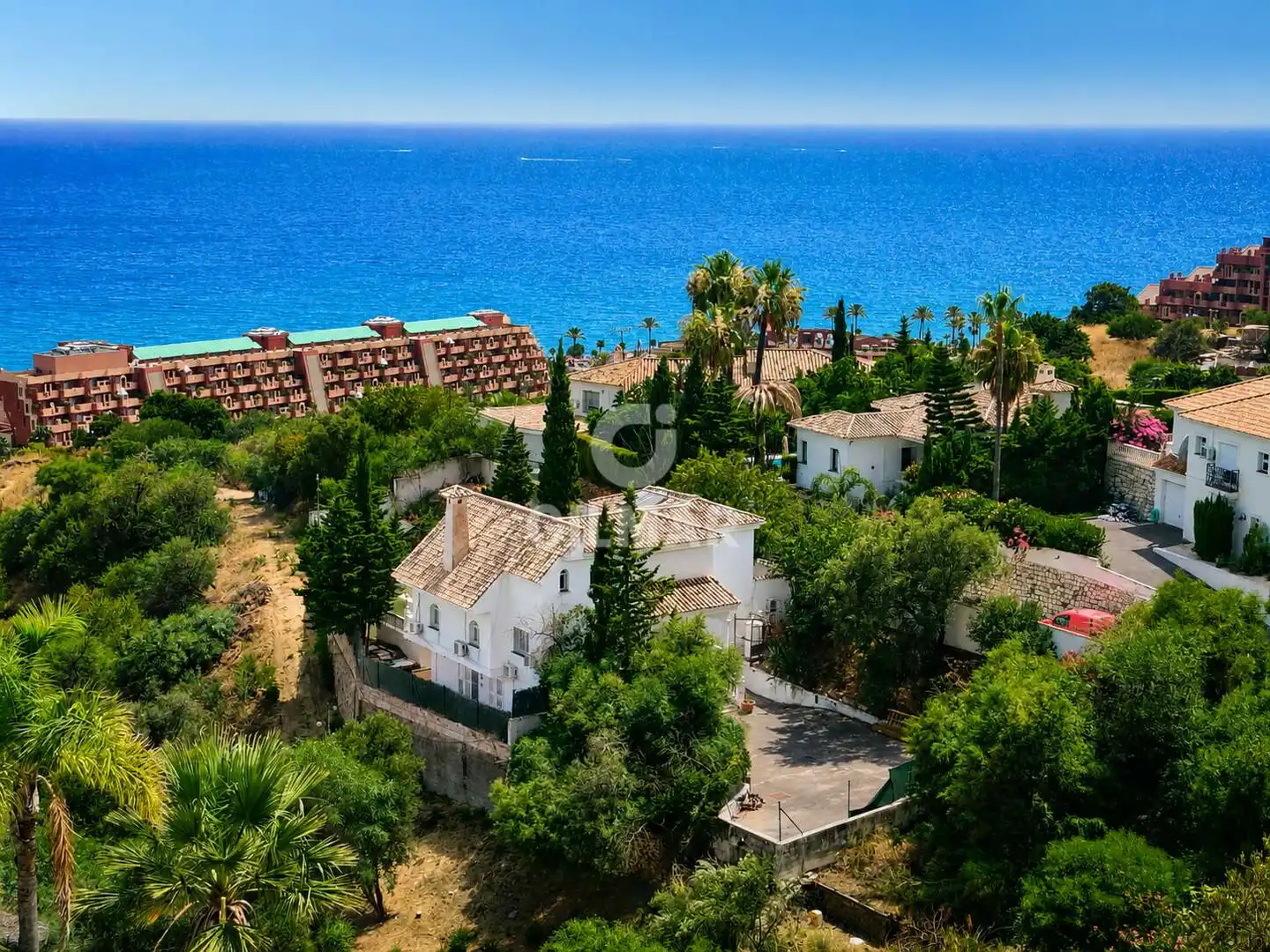 Vista exterior de Casa o chalet en venta en Benalmádena con Jardín privado y Piscina