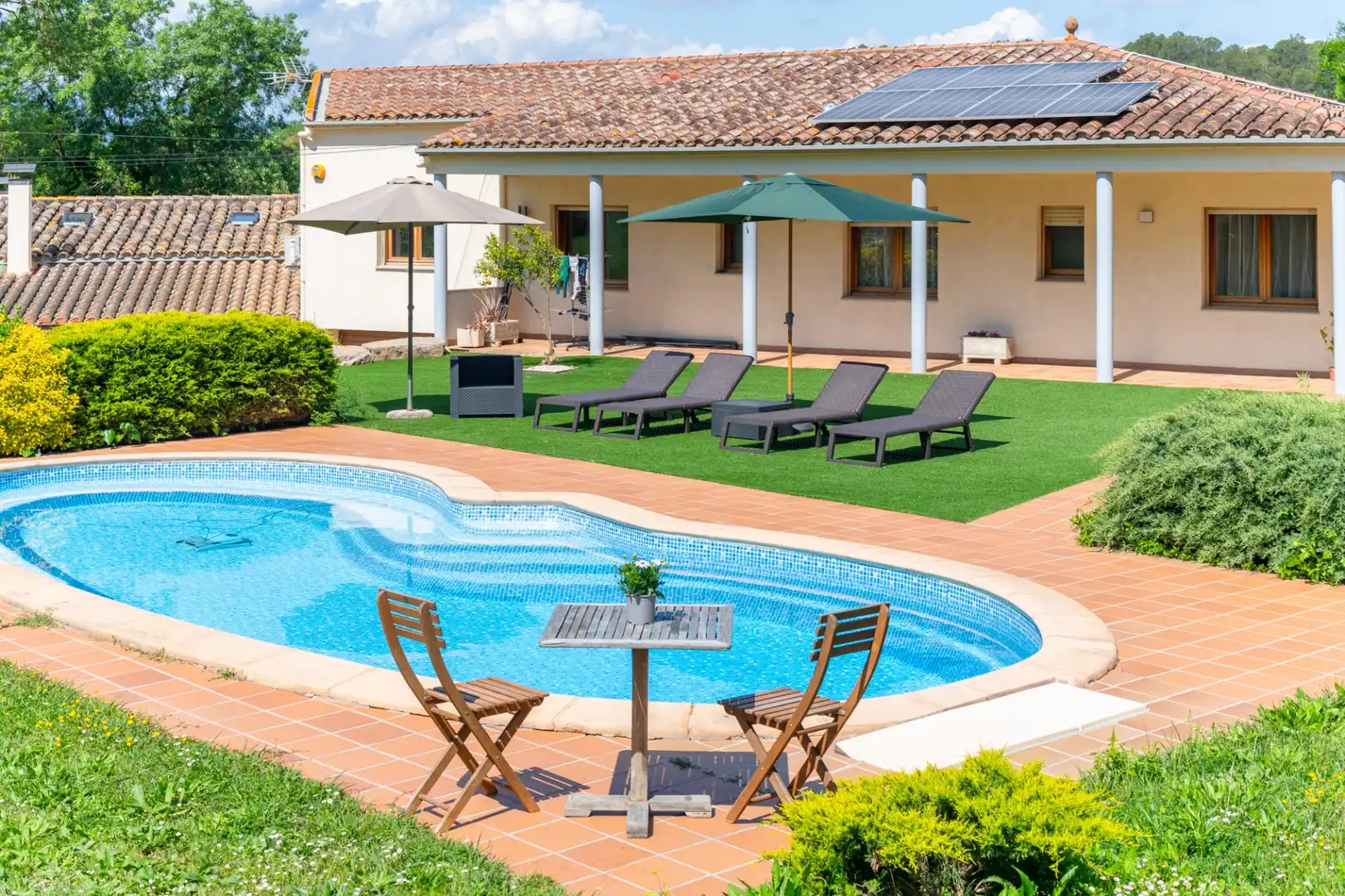 Swimming pool of Houses for sale in Vilademuls  with Air Conditioner, Heating and Terrace