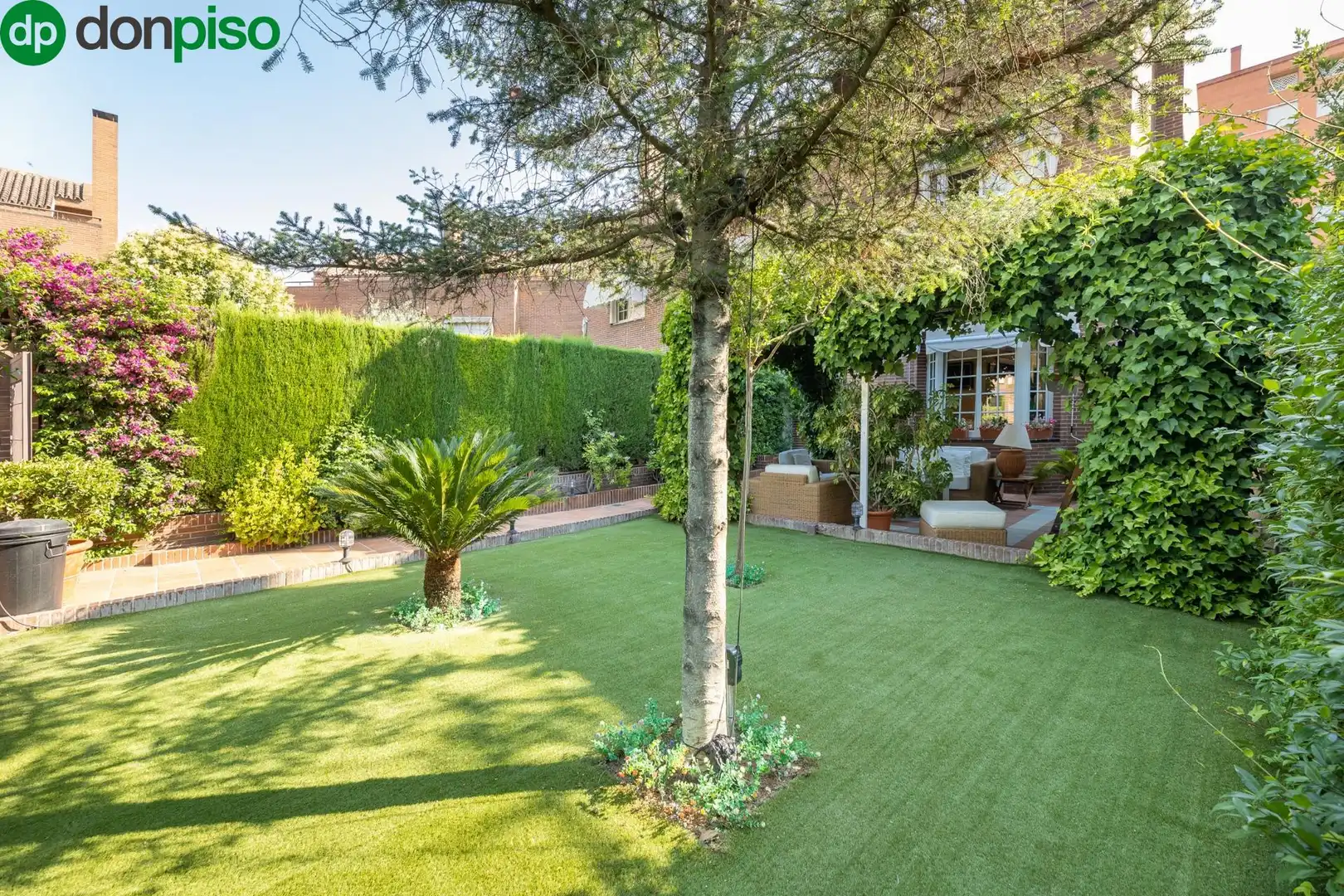 Garden of Detached homes for sale in Granada  with Air Conditioner, Heating and Private garden