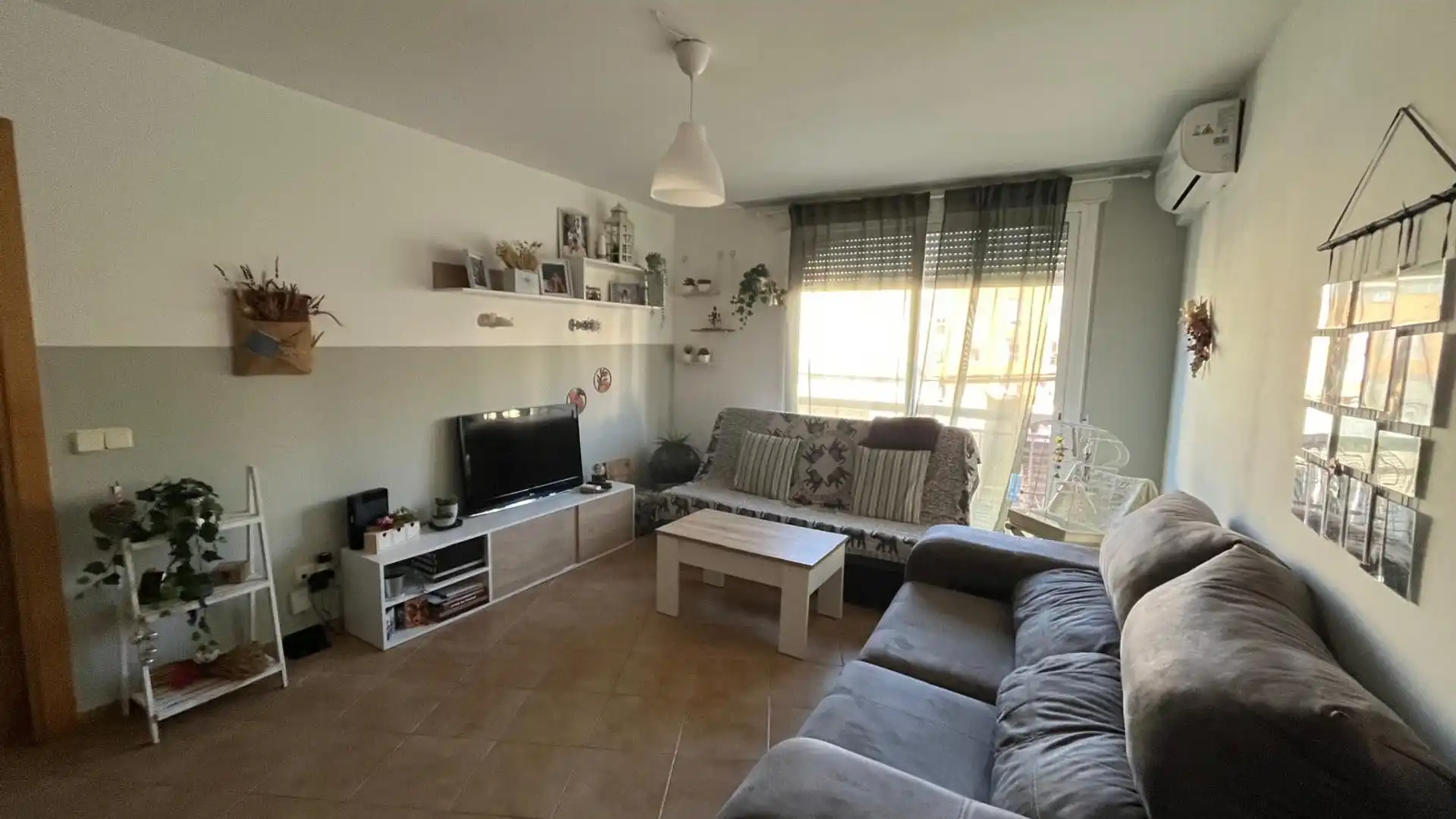 Sala de estar de Piso de alquiler en Piera con Aire acondicionado, Calefacción y Se aceptan mascotas