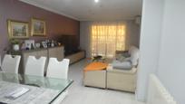 Living room of Flat for sale in El Prat de Llobregat  with Air Conditioner, Heating and Parquet flooring