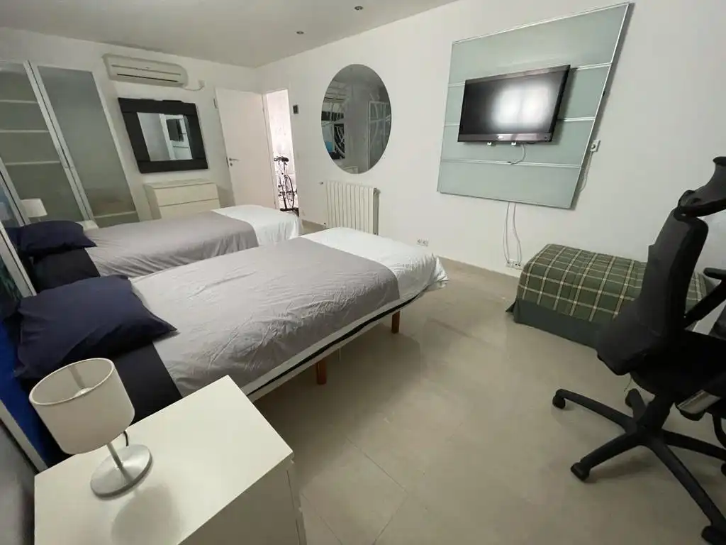 Habitación de Casa o chalet en venta en Cartagena con Aire acondicionado, Calefacción y Jardín privado