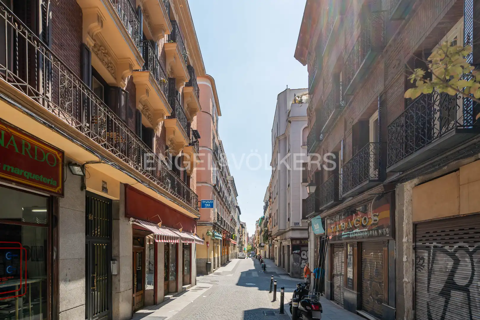 Exterior view of Flat for rent in Madrid  with Air Conditioner, Heating and Furnished