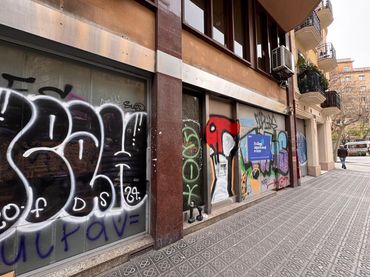 Local comercial en venta en Carrer Carrer Aragó 52