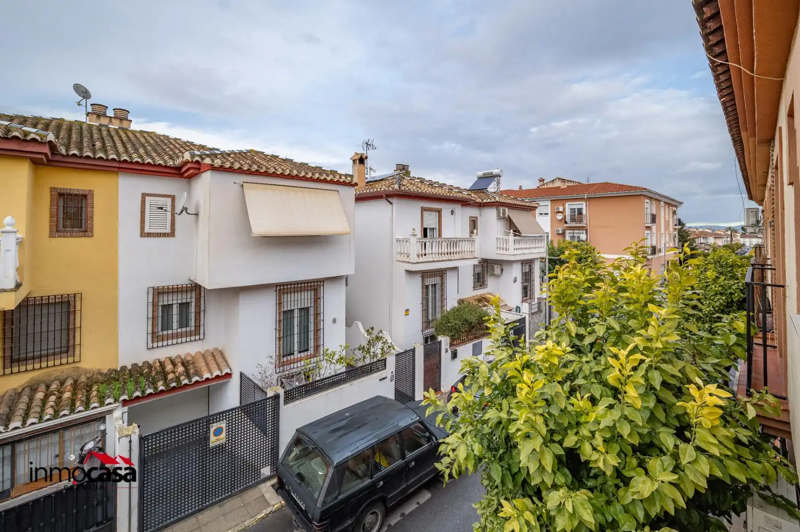 Exterior view of Detached homes for sale in Las Gabias  with Air Conditioner and Balcony
