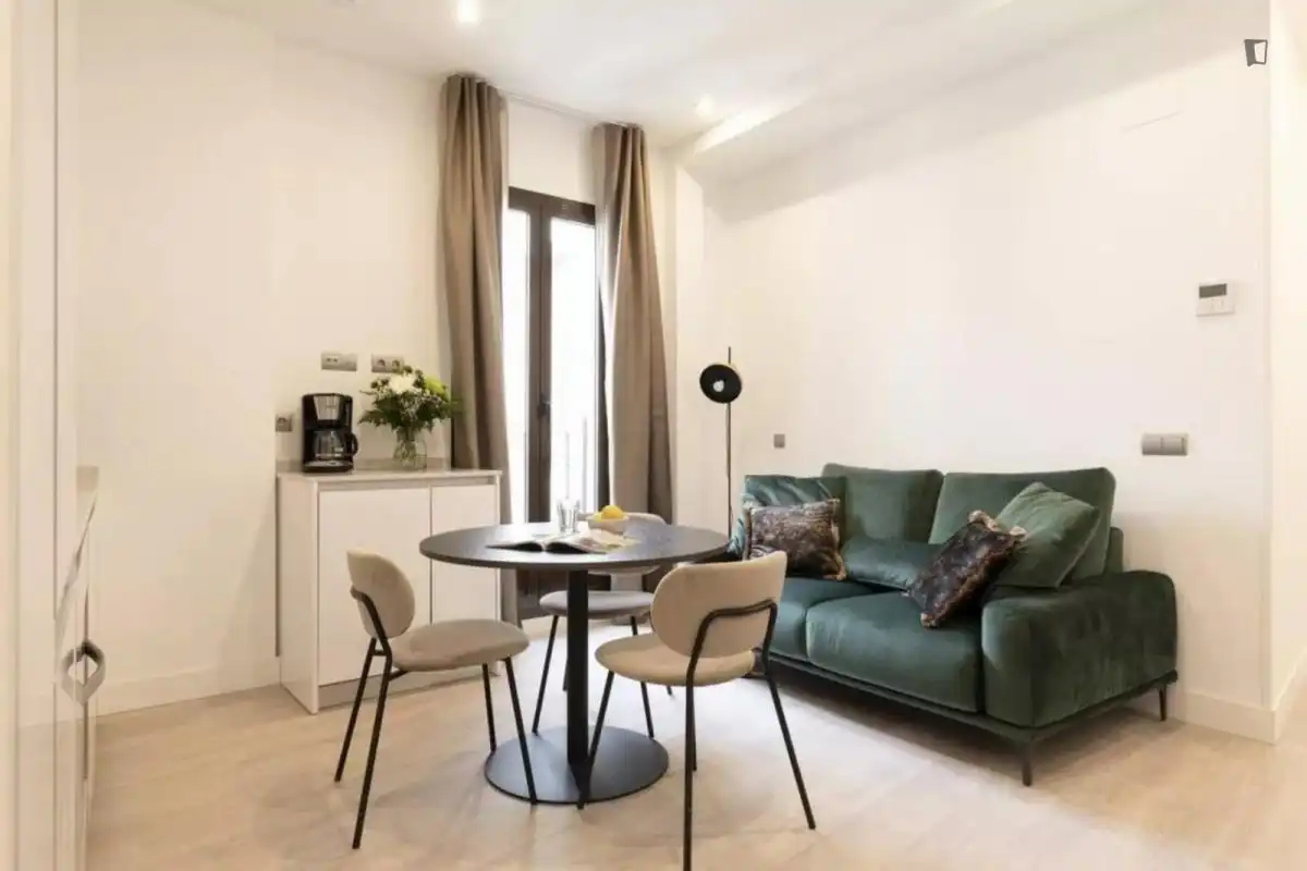 Apartamento con ascensor en alquiler en Centro