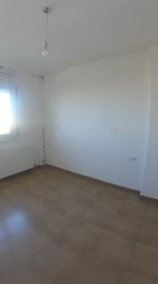 Habitación de Piso en venta en Cervera con Trastero y Balcón