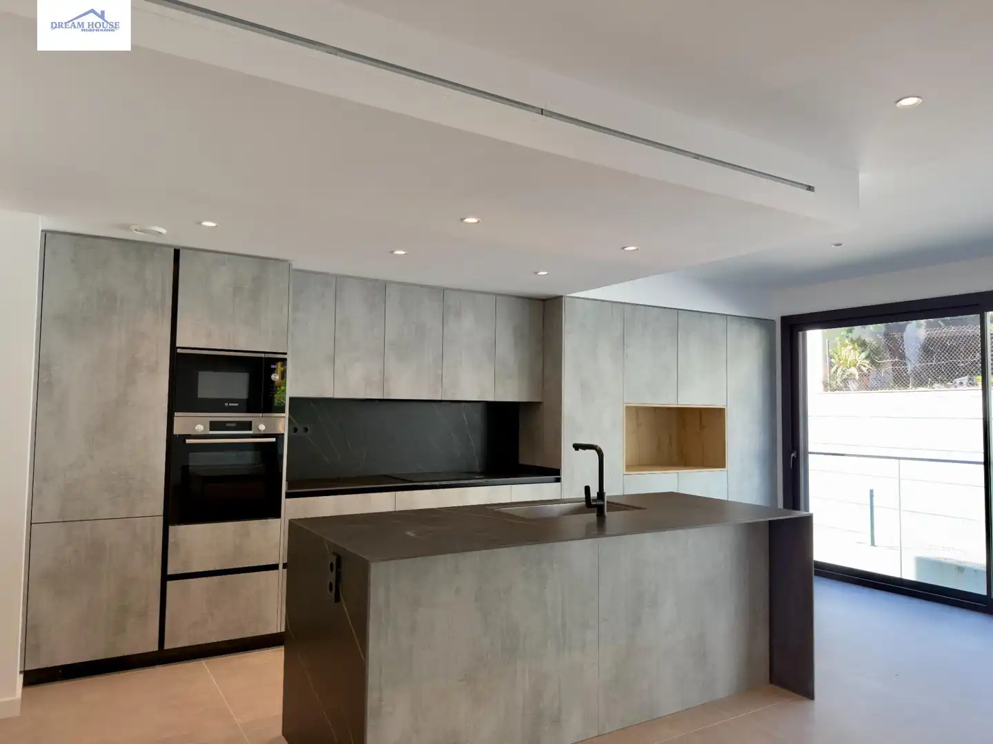 Kitchen of Flat for rent in Alella  with Heating and Community pool