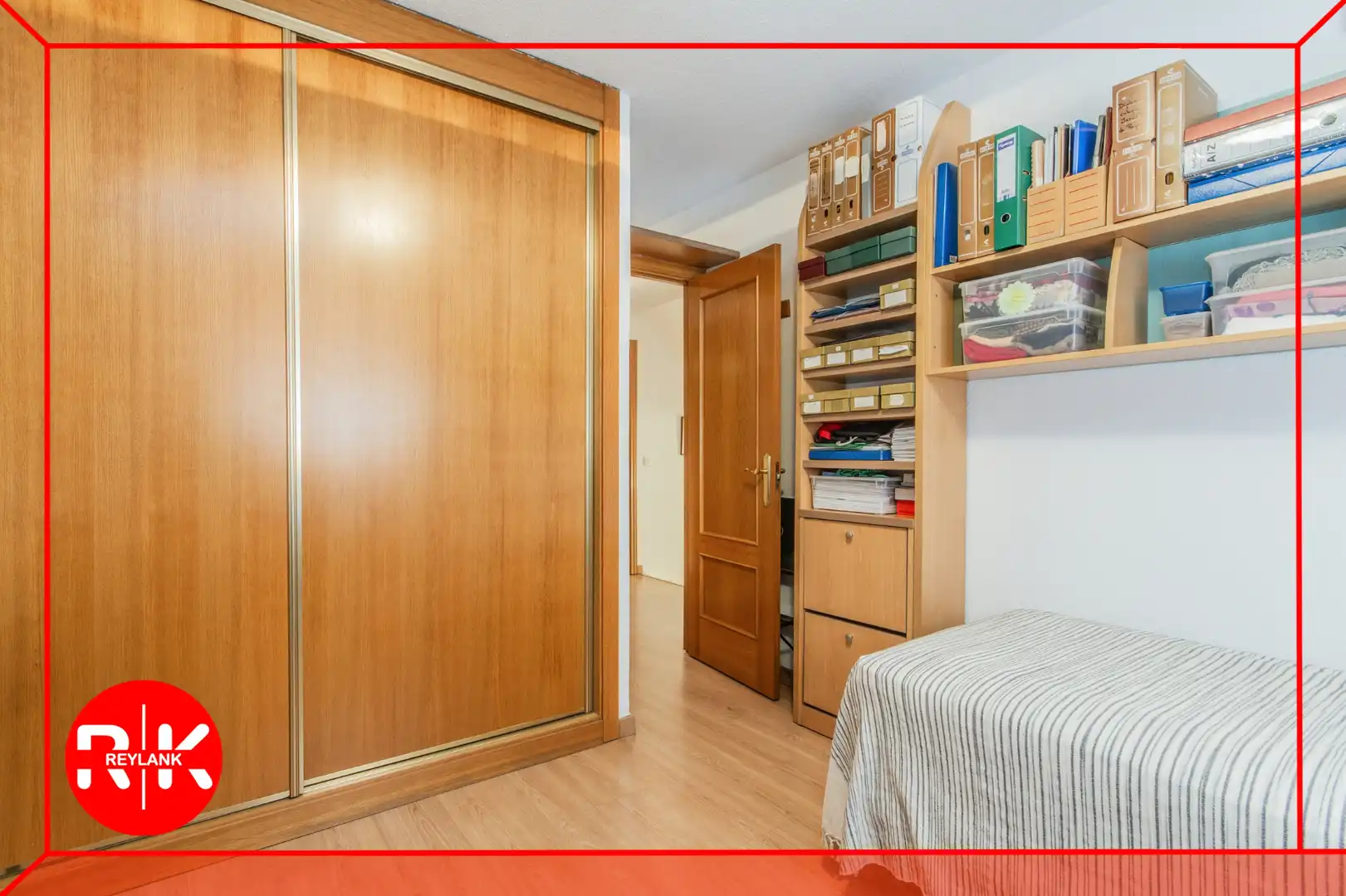 Dormitori de Casa o xalet en venda en San Fernando de Henares amb Aire condicionat, Calefacció i Parquet