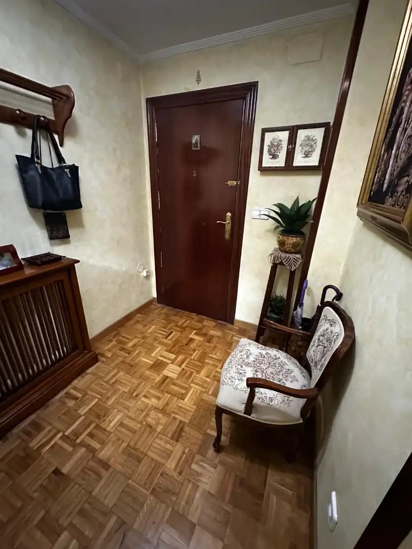 Flat for sale in Jaén  with Air Conditioner, Heating and Balcony