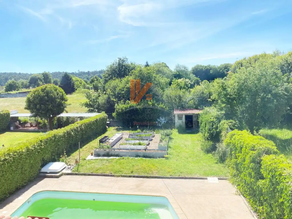 Jardín de Casa o chalet en venta en Teo con Jardín privado, Terraza y Piscina