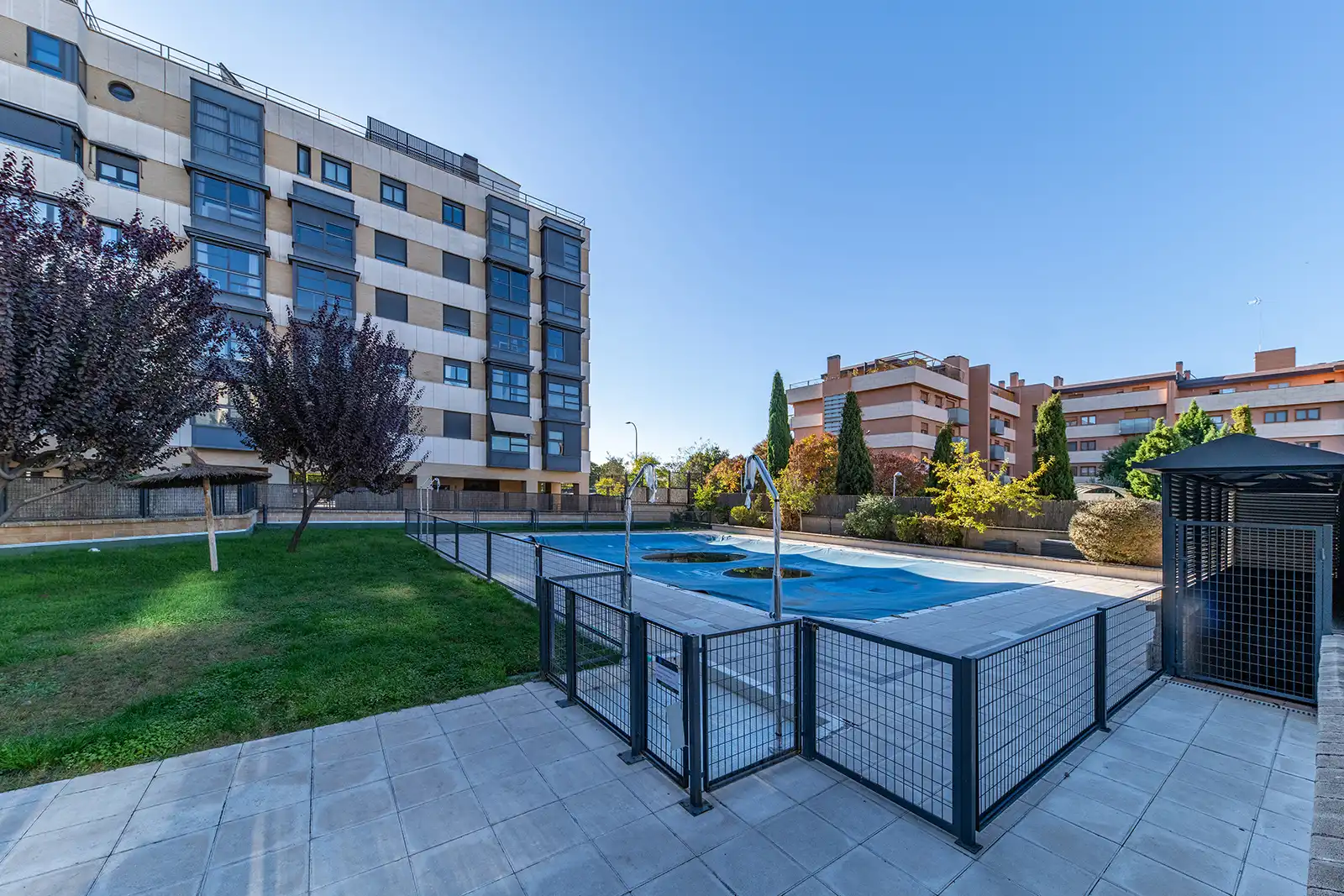 Piscina de Apartamento en venta en Fuencarral - El Pardo