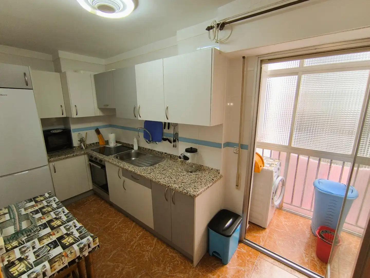 Cocina de Piso de alquiler en Palencia con Calefacción, Parquet y Terraza