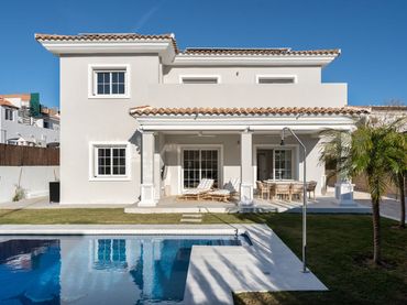 Casa amb balcó en venda a Campo de Mijas