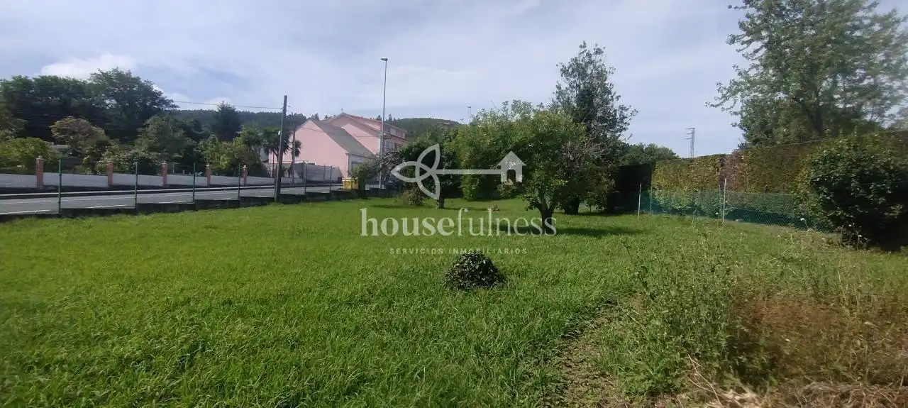 Casa o xalet en venda en Ferrol amb Calefacció, Jardí privat i Parquet
