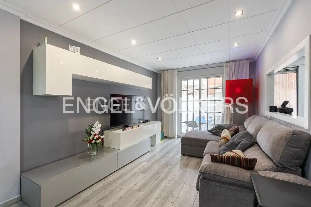 Sala de estar de Casa o chalet en venta en Valencia con Aire acondicionado, Calefacción y Terraza