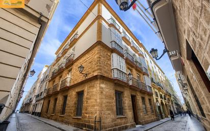 Exterior view of Planta baja for sale in  Cádiz Capital  with Balcony