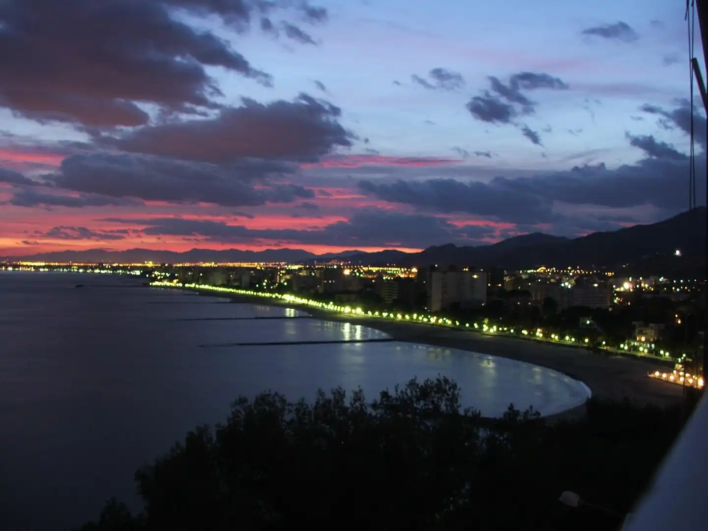 Außenansicht von Geschaftsraum zum Verkauf in Benicasim / Benicàssim mit Klimaanlage, Terrasse und Möbliert