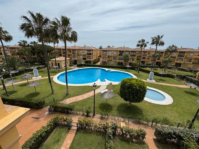 Jardí de Apartament en venda en Chiclana de la Frontera amb Calefacció, Terrassa i Moblat