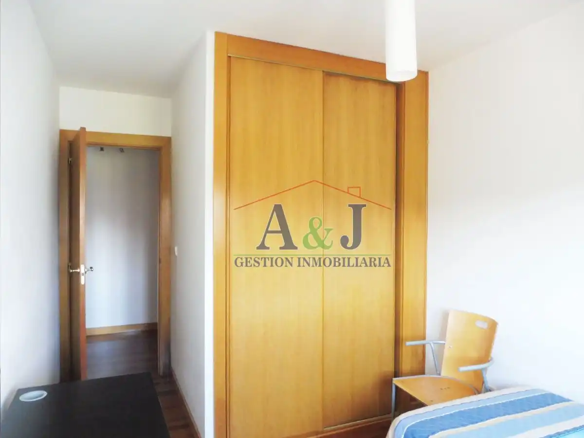 Wohnung zur Miete in Calle Alfonsina Storni, La Pereda