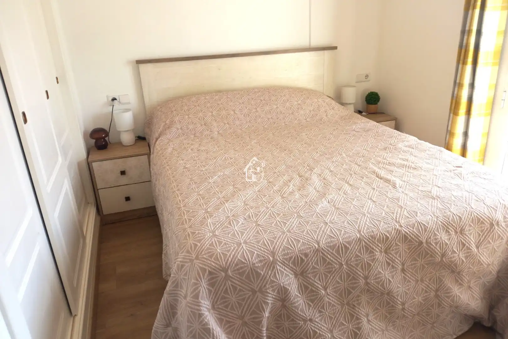 Dormitori de Casa adosada de lloguer en Orihuela amb Aire condicionat, Jardí privat i Terrassa