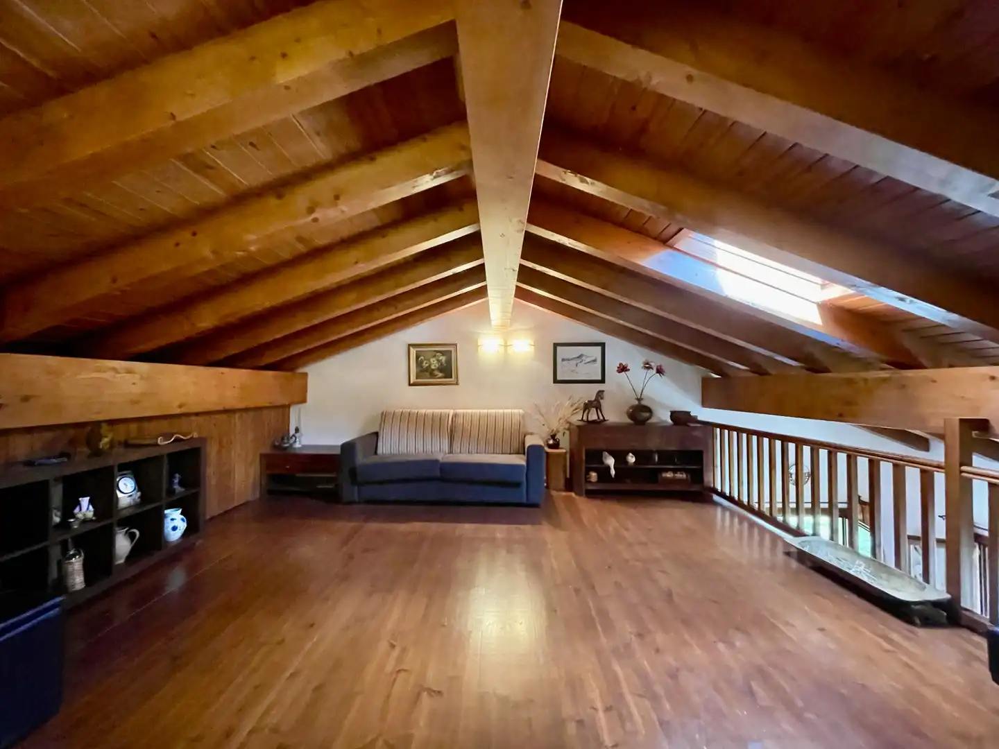Living room of Duplexes for sale in Setcases  with Heating, Parquet flooring and Furnished